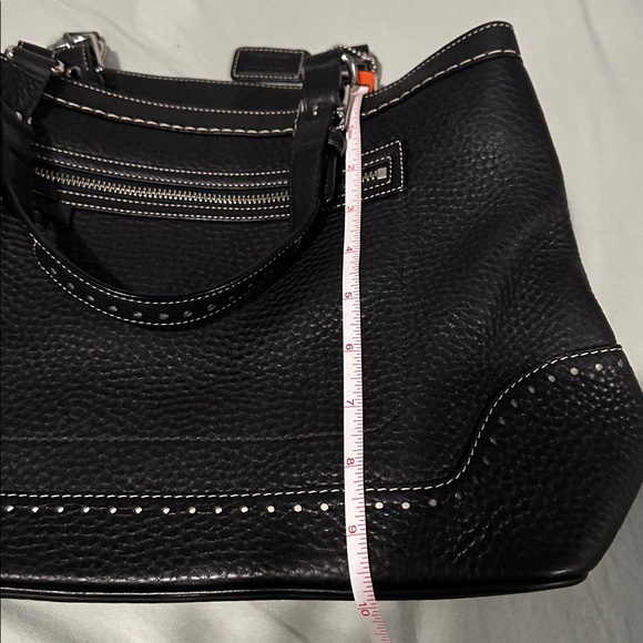 Elegant COACH Black Leather Tote Bag - Picture 12 of 12